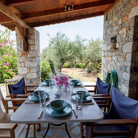 別荘 Spiti-eleonas *