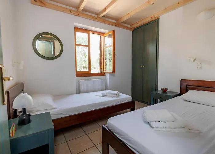 Spiti-eleonas Άγιος Νικόλαος