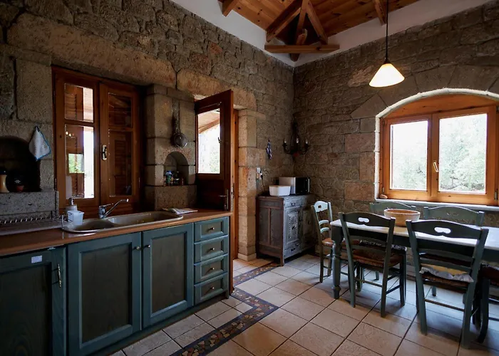 Spiti-eleonas * Άγιος Νικόλαος